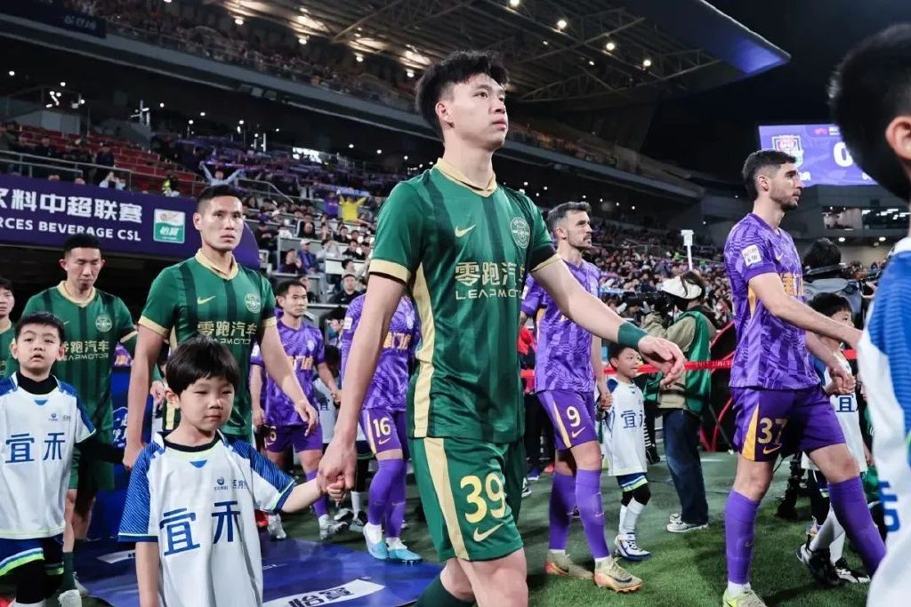 浙江绿城16分排第9:布彭扎之殇未愈,夏窗中锋补强成关键 浙江绿城16分排第9:布彭扎之殇未愈,夏窗中锋补强成关键
